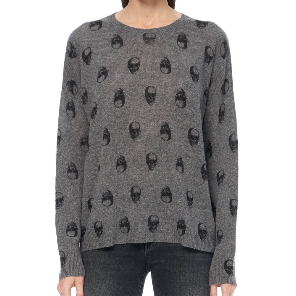 Skull cashmere gray and black sweater